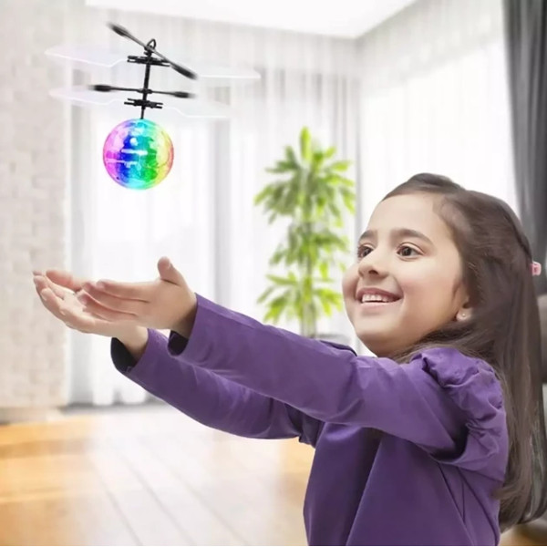 Летающий светящийся шар вертолет Sensor Flying Ball сенсор от руки LED
