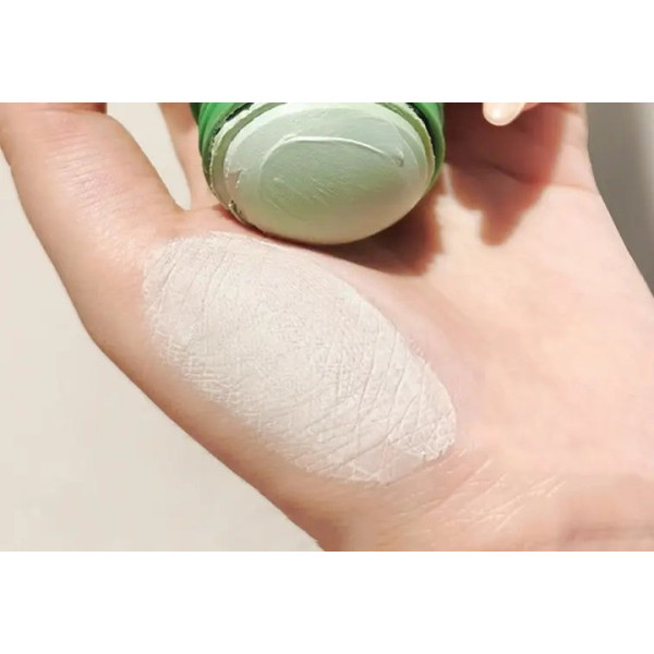 Маска стик для лица от черных точек и акне Green Mask Stick Зеленого цвета