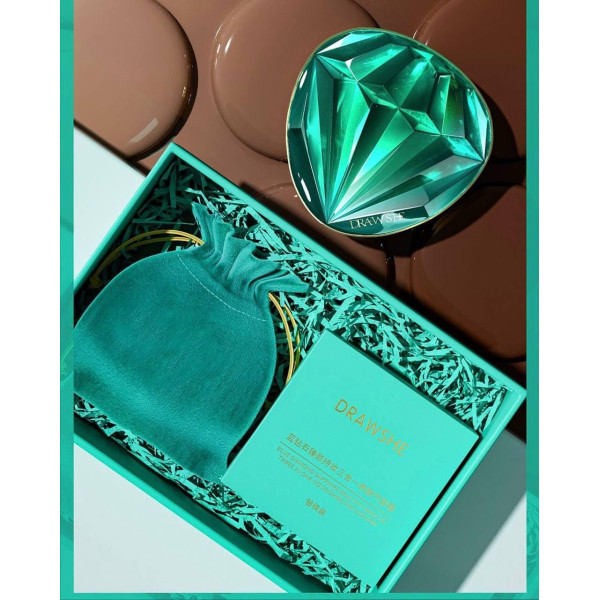 Трехцветный тональный кушон Drawshe Emerald Crystal Glow увлажнение сменный блок 24 г